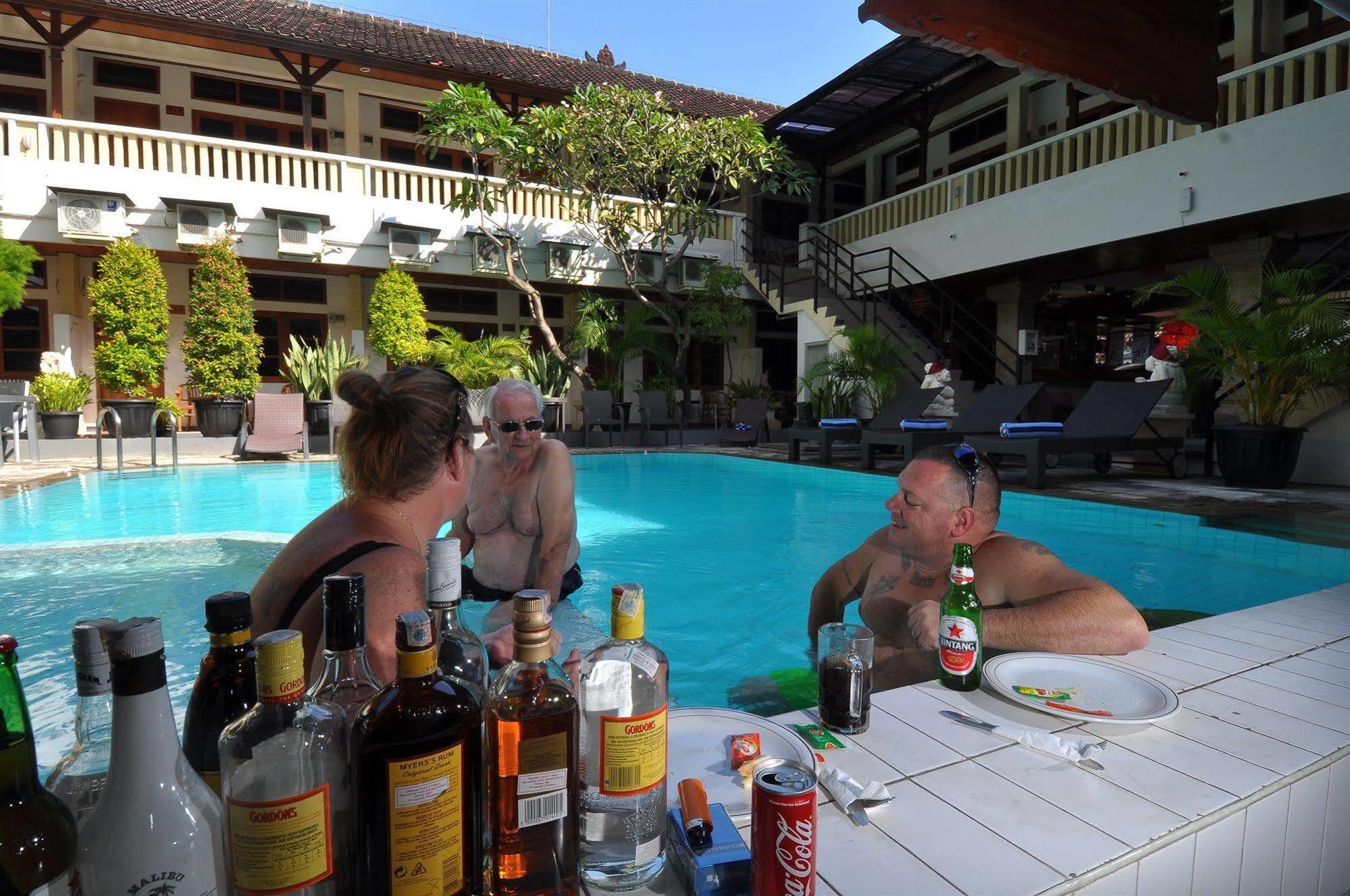 Rosani Hotel Kuta Lombok Zewnętrze zdjęcie